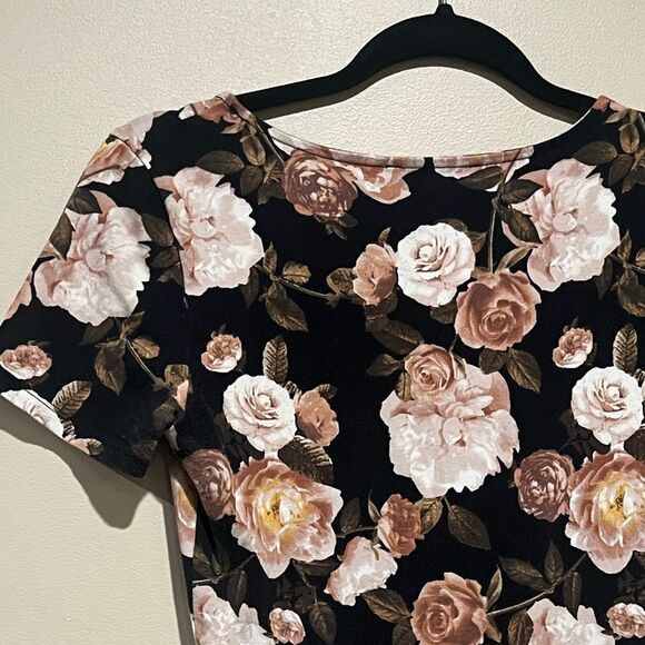 Forever 21 Rose Print Skater Dress - size S - Picture 5 of 5